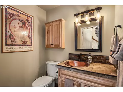15730 Jackpine Rd, La Pine, OR 97739 photo 8