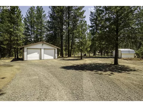 15730 Jackpine Rd, La Pine, OR 97739 photo 38