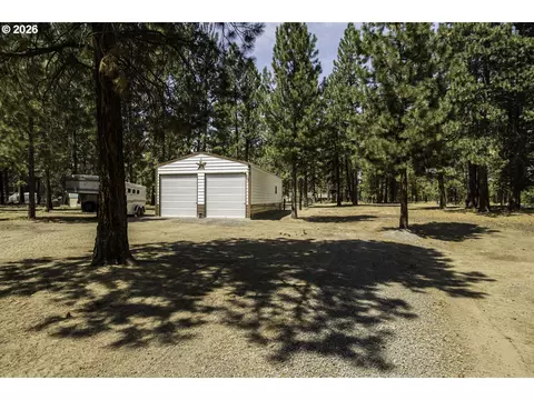 15730 Jackpine Rd, La Pine, OR 97739 photo 43