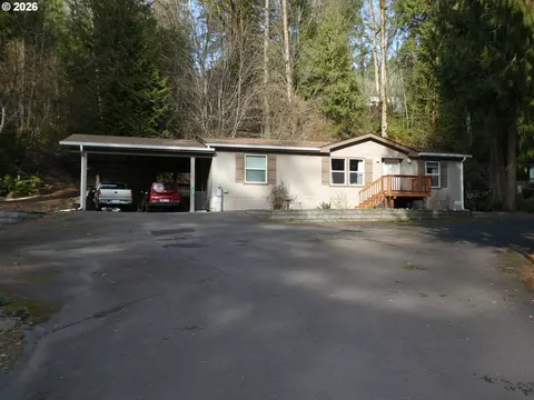 32700 SE Leewood Ln #32, Boring, OR 97009