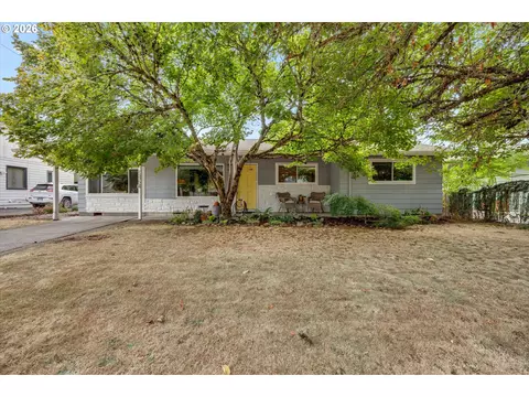 13724 SE Lincoln St, Portland, OR 97233
