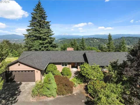 23212 SE Yellowhammer St, Damascus, OR 97089