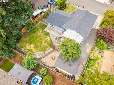 View/Area - 2024 SW Tegart Ave, Gresham, OR 97080 photo 3 of 3