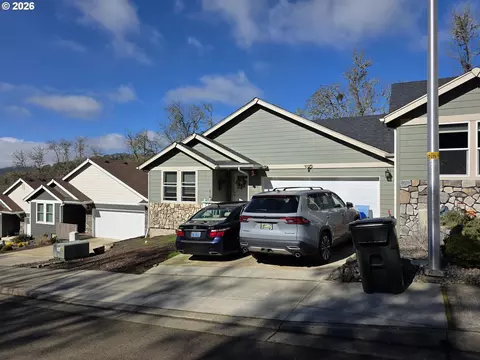 1660 NE Alameda Ave, Roseburg, OR 97470