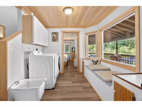 1547 N Tenmile Lk, Lakeside, OR 97449 photo 30