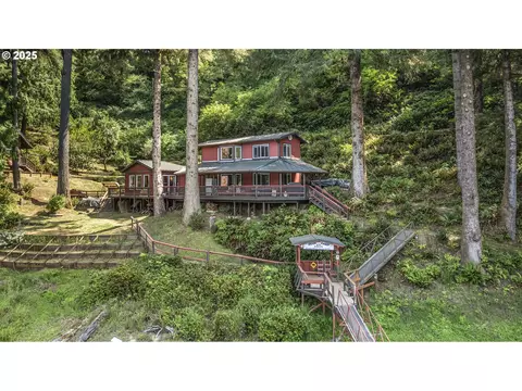 1547 N Tenmile Lk, Lakeside, OR 97449