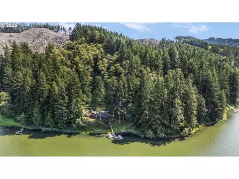 1547 N Tenmile Lk, Lakeside, OR 97449 photo 4