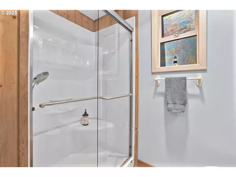 1547 N Tenmile Lk, Lakeside, OR 97449 photo 29