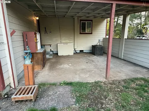 Exterior - Undisclosed, Eugene, OR 97404 photo 6 of 14