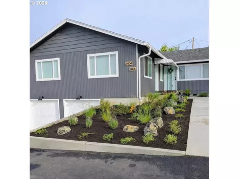 Exterior - 2404 E 13th St, Vancouver, WA 98661 photo 2 of 4