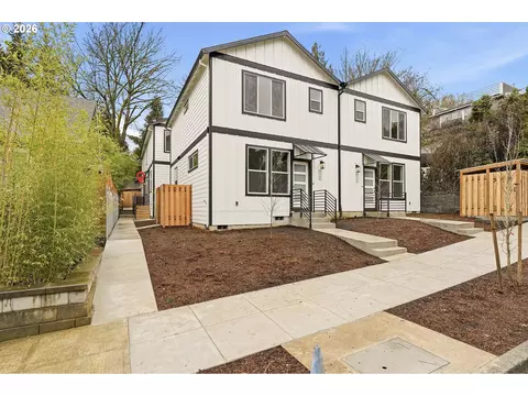 532 S Texas St, Portland, OR 97219