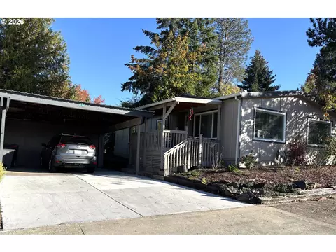 1602 NE Riverside Dr #67, Mcminnville, OR 97128