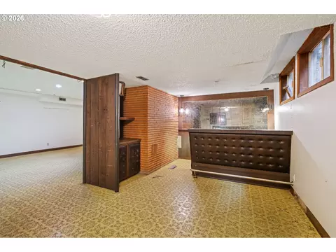 Other - 21525 SE Oak St, Gresham, OR 97030 photo 4 of 8