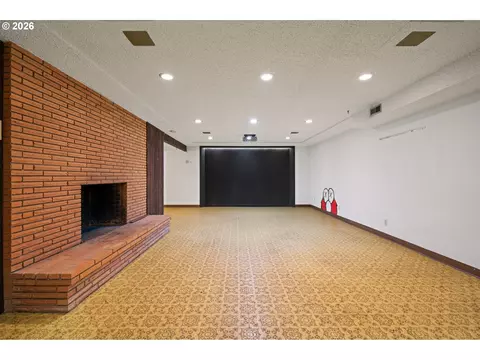 Other - 21525 SE Oak St, Gresham, OR 97030 photo 1 of 8