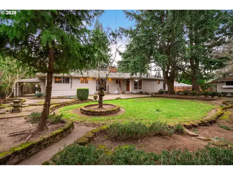 Exterior - 21525 SE Oak St, Gresham, OR 97030 photo 9 of 13