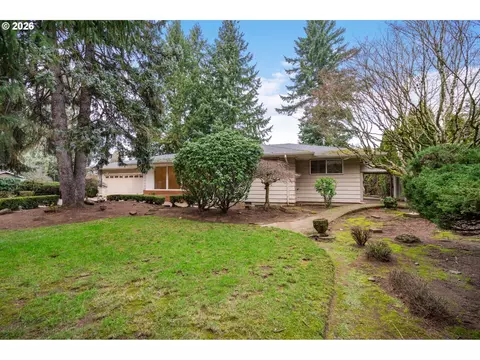 Exterior - 21525 SE Oak St, Gresham, OR 97030 photo 2 of 13