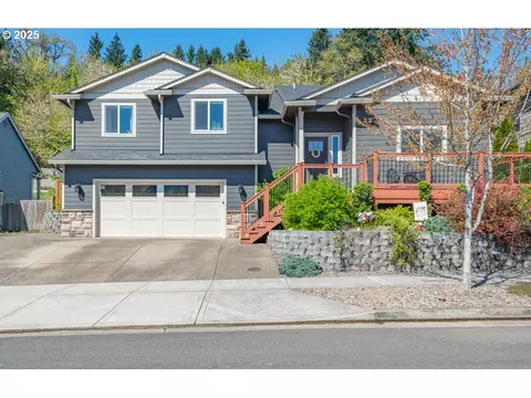 843 Sun Valley Ave, Silverton, OR 97381
