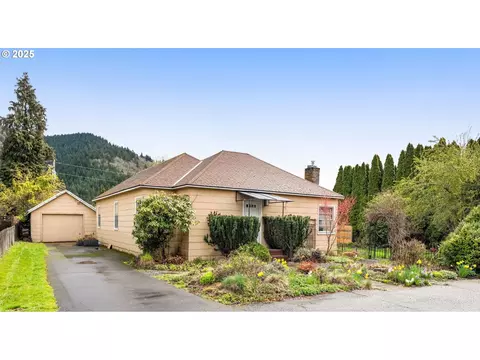 757 NE Fields Ave, White Salmon, WA 98672