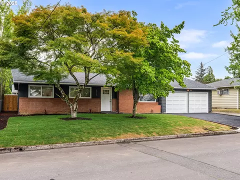 300 SE Morlan Ave, Gresham, OR 97080 photo 1