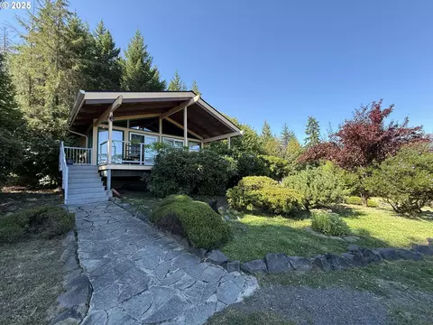 21400 NW Watson Rd, Scappoose, OR 97056