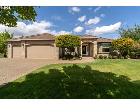1719 NW Troon Ct, Mcminnville, OR 97128