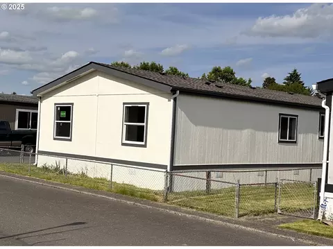 300 SW 7th Ave #502, Battle Ground, WA 98604