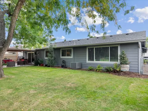 Exterior - 987 Munkers Ct SE, Salem, OR 97317 photo 5 of 7
