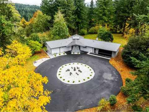 42600 E Larch Mountain Rd, Corbett, OR 97019