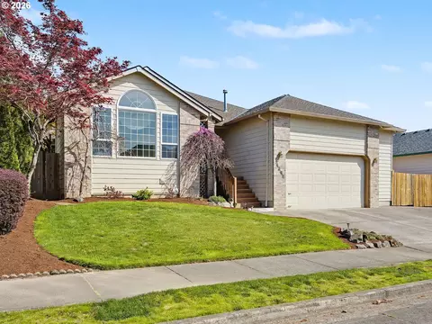 1290 SE Larch Way, Gresham, OR 97080