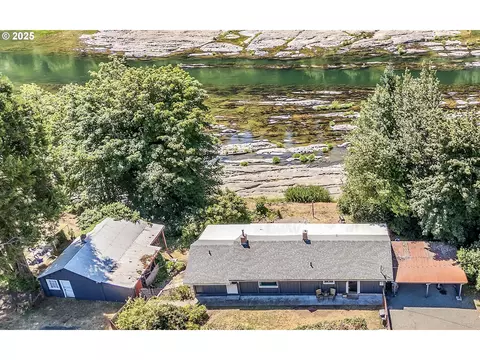 23620 State Highway 38, Elkton, OR 97436