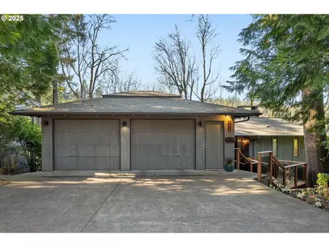 6428 SW Burlingame Pl, Portland, OR 97239