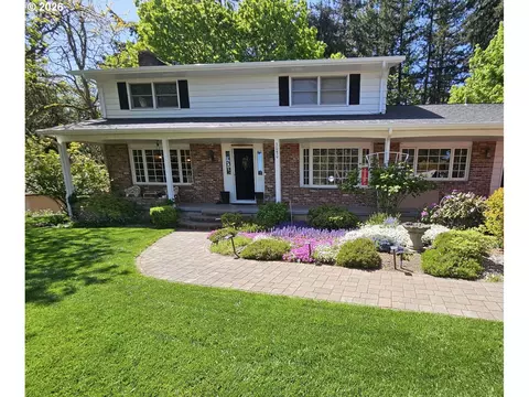 3080 NW Kingston Way, Albany, OR 97321