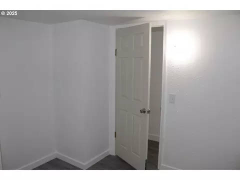 514 SW 13th St, Pendleton, OR 97801 photo 8