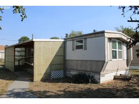 514 SW 13th St, Pendleton, OR 97801