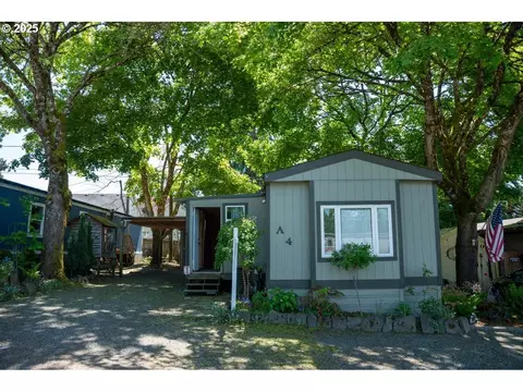 19000 SE Bornstedt Rd #4, Sandy, OR 97055