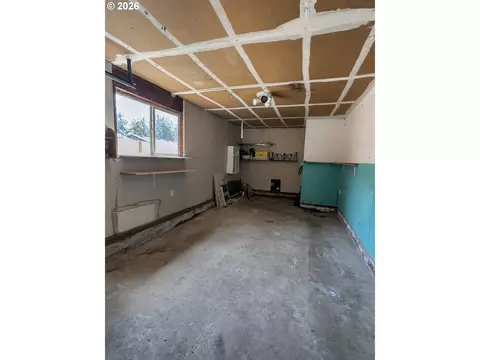 Other - 933 SE Rene Ave, Gresham, OR 97080 photo 8 of 8