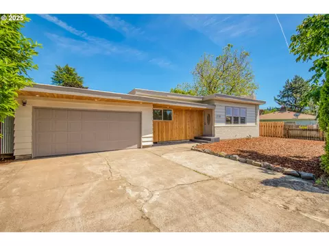 1730 SE 96th Ave, Portland, OR 97216