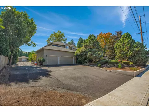 30770 NW North Ave, North Plains, OR 97133