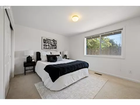 Bedroom - 3843 Souza St, Eugene, OR 97402 photo 1 of 7