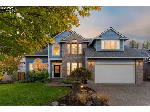 17062 SW Cobblestone Dr, Sherwood, OR 97140
