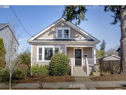 4819 SE Kelly St, Portland, OR 97206