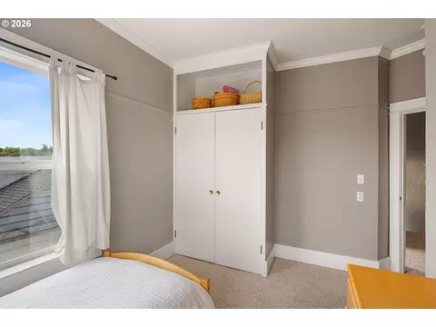 Other - 1060 W 17th Ave, Eugene, OR 97402 photo 4 of 7