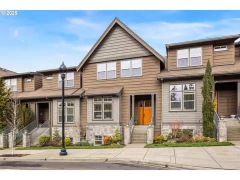 10295 SW Taylor St, Portland, OR 97225