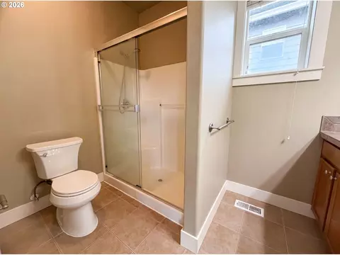 39570 Wall St, Sandy, OR 97055 photo 9