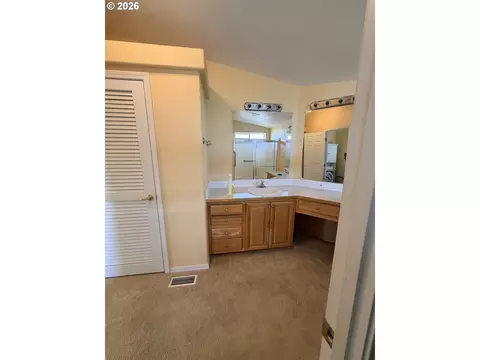 4055 Royal Ave #13, Eugene, OR 97402 photo 12