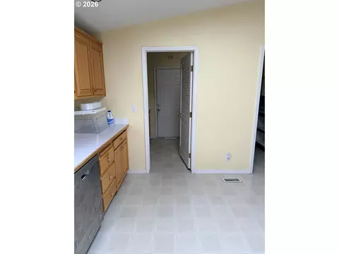 4055 Royal Ave #13, Eugene, OR 97402 photo 19