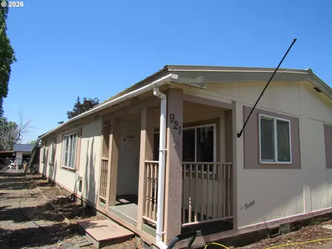 921 Vining St, Milton Freewater, OR 97862