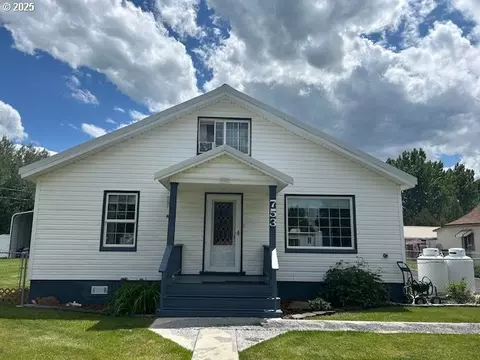 753 Riverside Dr, Burns, OR 97720 photo 1