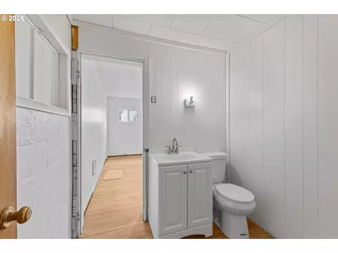 Bath - 190 E 3rd St, Coquille, OR 97423 photo 1 of 3