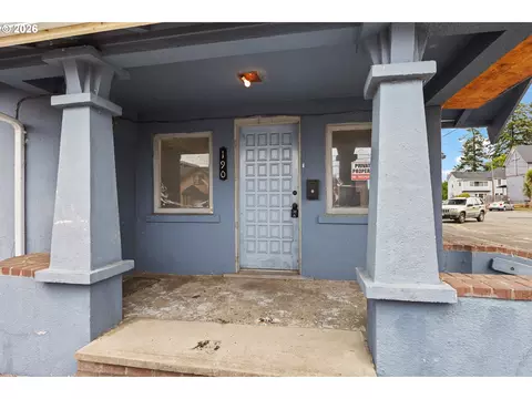 Exterior - 190 E 3rd St, Coquille, OR 97423 photo 4 of 5